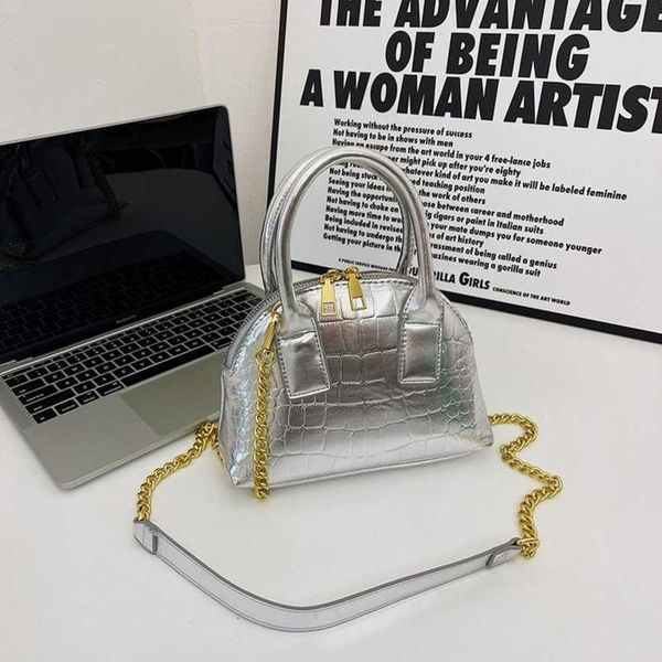 2023 new crossbody bags for women women's leather pattern personalized chain single shoulder messenger portable bag designer purse hand
2023 new crossbody bags for women women's leather pattern personalized chain single shoulder messenger portable bag designer purse hand