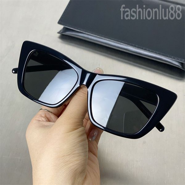 casual 276 mica designer sunglasses mens eyeglasses for women simply plastic frame classical sonnenbrille senior vintage popular luxury sung, White;black
casual 276 mica designer sunglasses mens eyeglasses for women simply plastic frame classical sonnenbrille senior vintage popular luxury sung, White;black