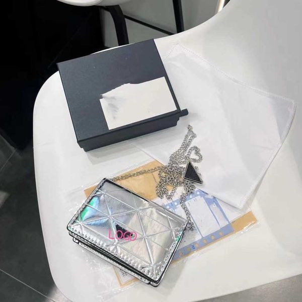 2023 new shoulder bag mini silver chain small square new women's one shoulder oblique straddle change key tidy baghigh
2023 new shoulder bag mini silver chain small square new women's one shoulder oblique straddle change key tidy baghigh