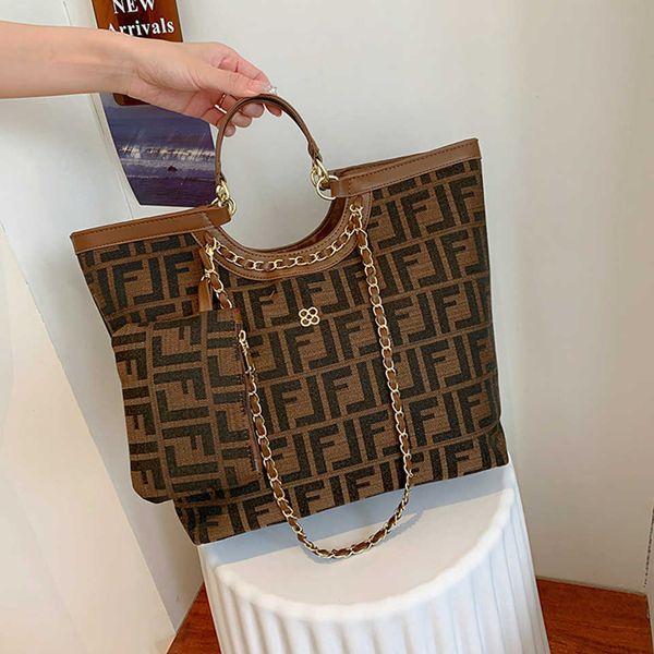 2023 new shoulder bag woman's new sense ocean air large capacity tote canvas shopping baghigh
2023 new shoulder bag woman's new sense ocean air large capacity tote canvas shopping baghigh