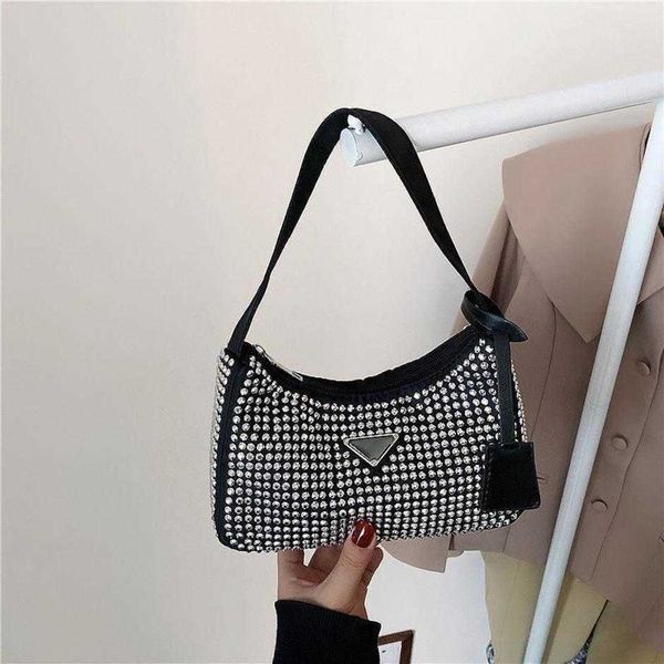 luxury fashion bag hand spring hobo underarm full diamond belt drill single shoulder women's zipper dinner tote baghigh
luxury fashion bag hand spring hobo underarm full diamond belt drill single shoulder women's zipper dinner tote baghigh