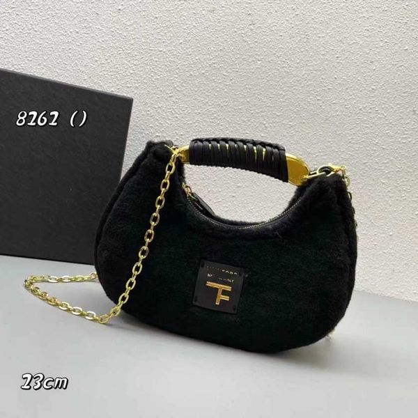 2023 new crossbody bags for female fluffy small women's autumn winter advanced single-shoulder crossbody portable plush bag shoulder ha
2023 new crossbody bags for female fluffy small women's autumn winter advanced single-shoulder crossbody portable plush bag shoulder ha
