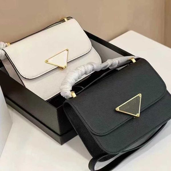 luxury fashion bag new high-end women's one shoulder calf leather cross pattern commuting simplehigh
luxury fashion bag new high-end women's one shoulder calf leather cross pattern commuting simplehigh