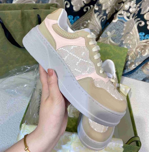 designer gucci women lace up sneaker retro running shoes embossed fashion leather platform sneaker multicolored genuine embroidery men class
designer gucci women lace up sneaker retro running shoes embossed fashion leather platform sneaker multicolored genuine embroidery men class