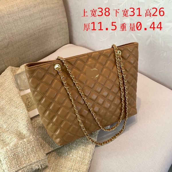 70% 2023 new shoulder bag xiaoxianglingge shopping large capacity women's chain one shoulder tote handhigh
70% 2023 new shoulder bag xiaoxianglingge shopping large capacity women's chain one shoulder tote handhigh