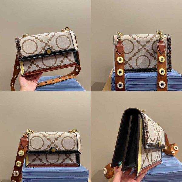 luxury bags designer women bags crossbodys shoulder bag vintage letters brown handbag messengers bag purses handbags designers tote 230213
luxury bags designer women bags crossbodys shoulder bag vintage letters brown handbag messengers bag purses handbags designers tote 230213