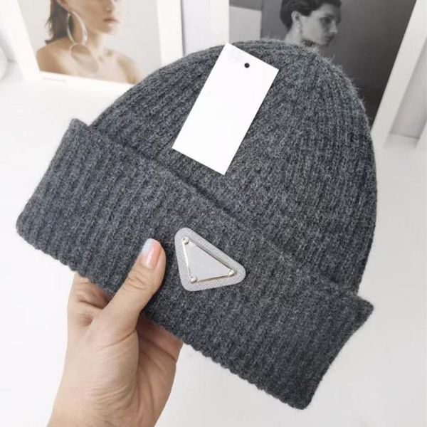 luxury knitted hat brand designer beanie cap men and women fit hat cashmere letter leisure skull hat outdoor fashion high quality, Blue;gray
luxury knitted hat brand designer beanie cap men and women fit hat cashmere letter leisure skull hat outdoor fashion high quality, Blue;gray