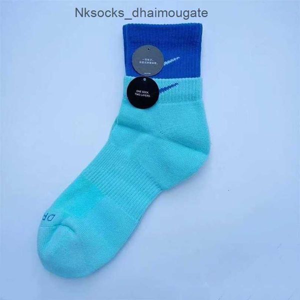 luxury men's fashion socks women's hook brand stockings designers fake two pairs splicing women men sports yoga breathable stockin, Black
luxury men's fashion socks women's hook brand stockings designers fake two pairs splicing women men sports yoga breathable stockin, Black