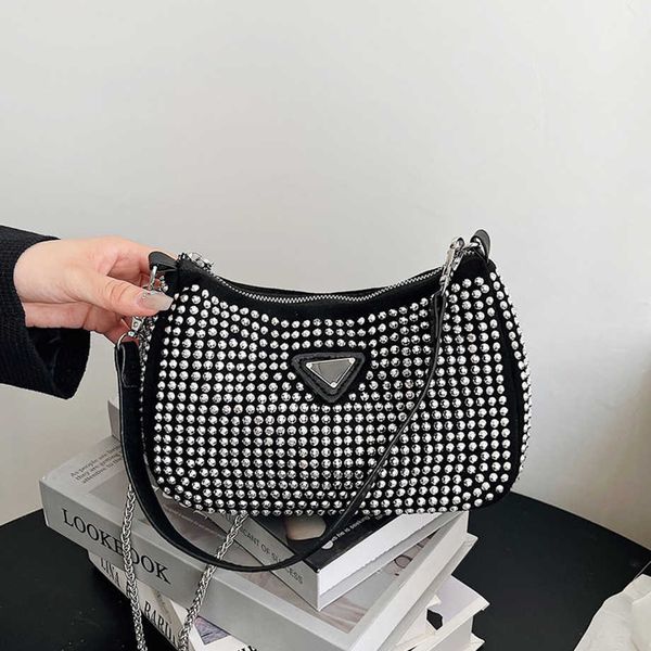 luxury handbag women summer new one shoulder oblique straddle shiny full diamond temperament casual simple small square baghigh
luxury handbag women summer new one shoulder oblique straddle shiny full diamond temperament casual simple small square baghigh
