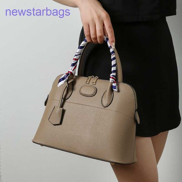 h designer bags for women 2023 new bag commuting advanced feeling big women's mother large capacity cross-bod have logo
h designer bags for women 2023 new bag commuting advanced feeling big women's mother large capacity cross-bod have logo