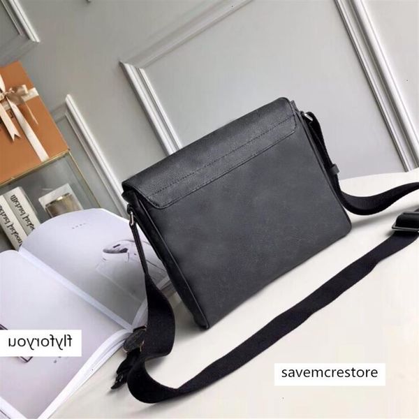 shoulder bags fashion genuine leather letter shoulder men and women business messenger bag wallet 25 22 8cm246a
shoulder bags fashion genuine leather letter shoulder men and women business messenger bag wallet 25 22 8cm246a