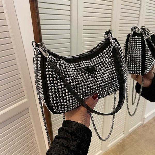 80% 2023 luxury bright women new simple women's armpit water diamond one shoulder messenger ladyhigh quality
80% 2023 luxury bright women new simple women's armpit water diamond one shoulder messenger ladyhigh quality