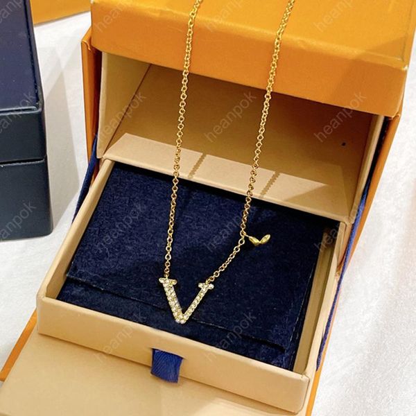 designer necklace for men pendant diamond bracelct designers jewelry luxury women gold necklace bracelets sets letters chain box 2023 top, Silver
designer necklace for men pendant diamond bracelct designers jewelry luxury women gold necklace bracelets sets letters chain box 2023 top, Silver