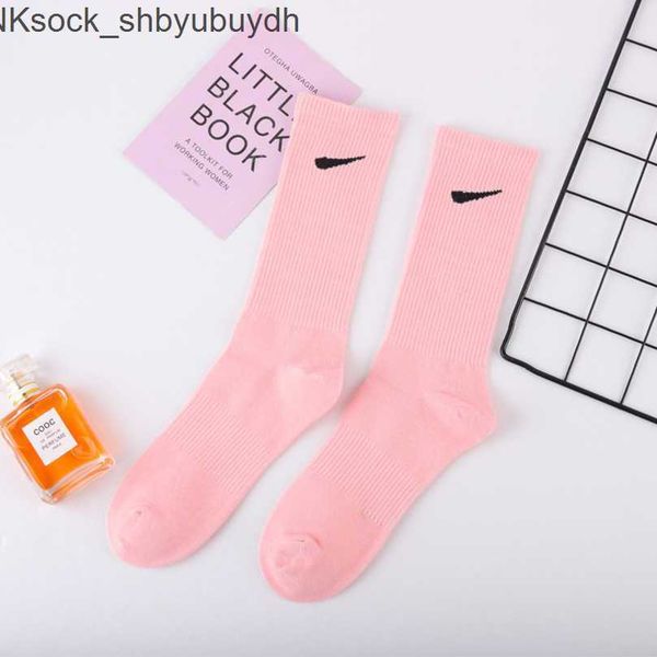 fashion luxury men's socks women's hook brand stockings designers candy colorful medium long women men couple's stocking brea, Black
fashion luxury men's socks women's hook brand stockings designers candy colorful medium long women men couple's stocking brea, Black