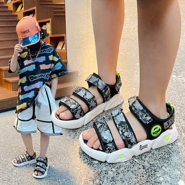 sandals children 2022 summer new little boys cool soft beach sandals girls hook loop hollow open toe cute kids fashion sports shoes pu z0225, Black;red
sandals children 2022 summer new little boys cool soft beach sandals girls hook loop hollow open toe cute kids fashion sports shoes pu z0225, Black;red