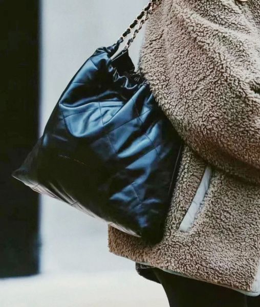 designer 2022 s female bag bag steamed stuffed bun shopping bags of gold chain single shoulder bag inclined shoulder bag ling, fashionable j
designer 2022 s female bag bag steamed stuffed bun shopping bags of gold chain single shoulder bag inclined shoulder bag ling, fashionable j