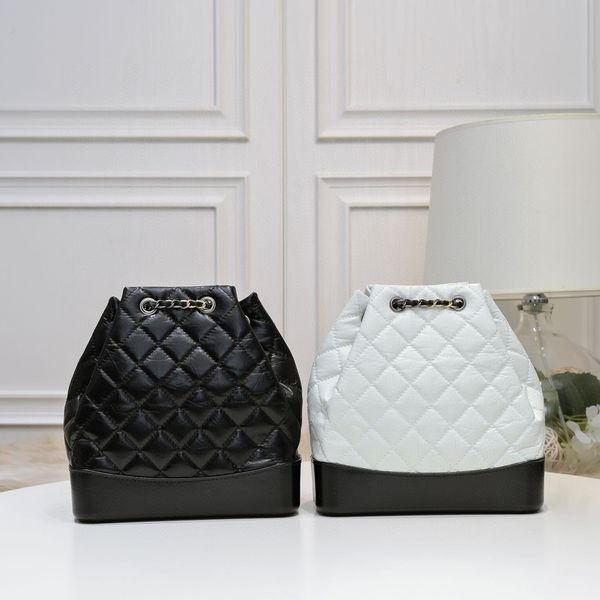 2023 new fashion chain temperament western style bucket bag rhombic shoulder bag trendy small fragrance cross-body bag
2023 new fashion chain temperament western style bucket bag rhombic shoulder bag trendy small fragrance cross-body bag