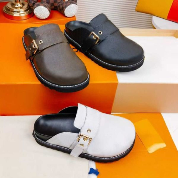 men easy slide cosy comfort mules women luxury leather flat slippers platform sandal fashion summer flowers shoes 35-45 with box no436, Black
men easy slide cosy comfort mules women luxury leather flat slippers platform sandal fashion summer flowers shoes 35-45 with box no436, Black