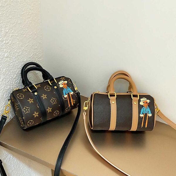 80% 2023 luxury women's boston jacquard pillow new mini crossbody small handheld mobile baghigh quality
80% 2023 luxury women's boston jacquard pillow new mini crossbody small handheld mobile baghigh quality