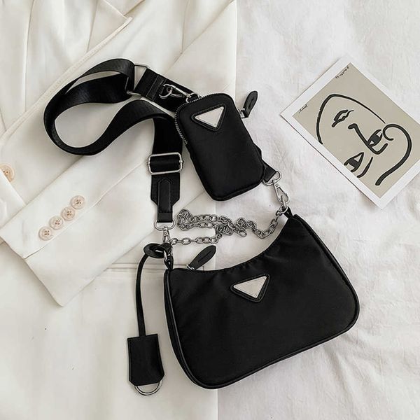 luxury handbag nylon armpit net red simple chain dumpling crossbody three in onehigh
luxury handbag nylon armpit net red simple chain dumpling crossbody three in onehigh
