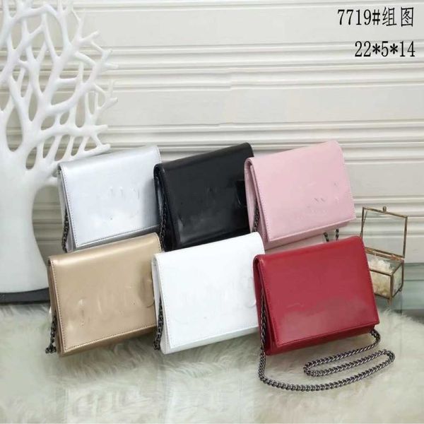 80% 2023 luxury stereo handle certificate soft face small square magnetic buckle synthetic leather baghigh quality
80% 2023 luxury stereo handle certificate soft face small square magnetic buckle synthetic leather baghigh quality