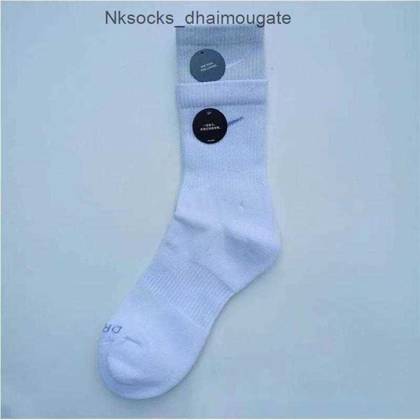 luxury fashion men's socks women's hook brand stockings designers fake two pairs splicing high tube women men sports yoga breathab, Black
luxury fashion men's socks women's hook brand stockings designers fake two pairs splicing high tube women men sports yoga breathab, Black