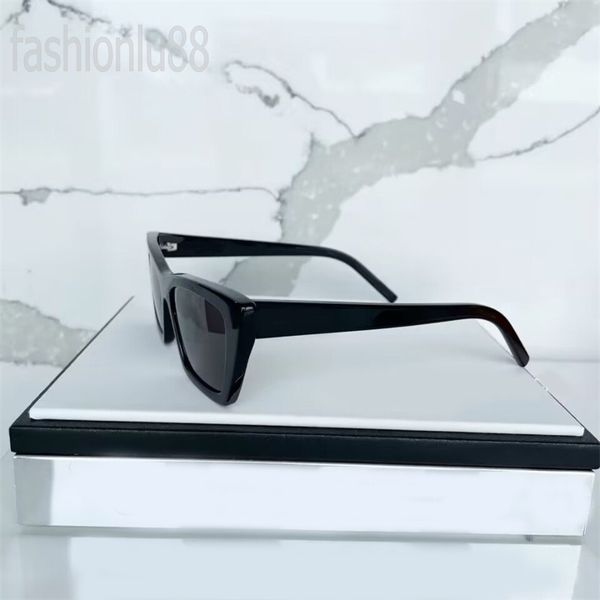 designer shades 276 mica mens womens polarized sunglasses black solid color exquisite occhiali da sole cat eyes frame mature oversized sonne, White;black
designer shades 276 mica mens womens polarized sunglasses black solid color exquisite occhiali da sole cat eyes frame mature oversized sonne, White;black