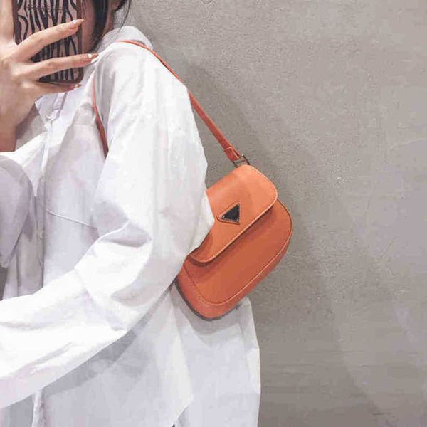 80% 2023 luxury small trend single underarm net red cross carrying small squarehigh quality
80% 2023 luxury small trend single underarm net red cross carrying small squarehigh quality