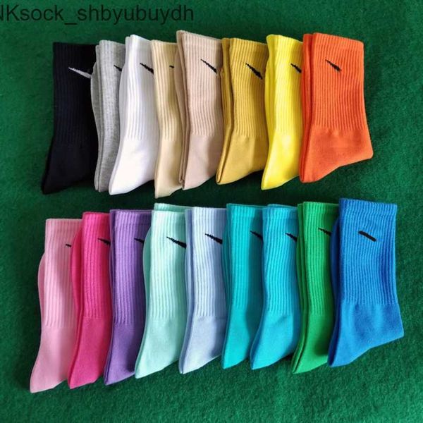 men's luxury fashion socks women's hook brand stockings designers candy colorful medium long women men couple's stocking brea, Black
men's luxury fashion socks women's hook brand stockings designers candy colorful medium long women men couple's stocking brea, Black