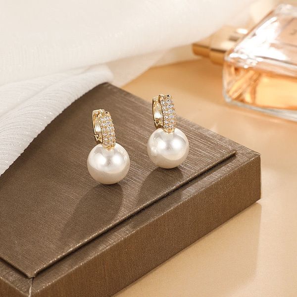 pearl drop earrings chandeliers dangles dangle chandelier round metal earrings diamond pattern jewelry restoring ancient ways temperament di, Golden
pearl drop earrings chandeliers dangles dangle chandelier round metal earrings diamond pattern jewelry restoring ancient ways temperament di, Golden