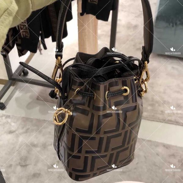 55%off discount bags fashion handbag bucket mini one-shoulder portable messenger bag female new crossbody bags 2023
55%off discount bags fashion handbag bucket mini one-shoulder portable messenger bag female new crossbody bags 2023