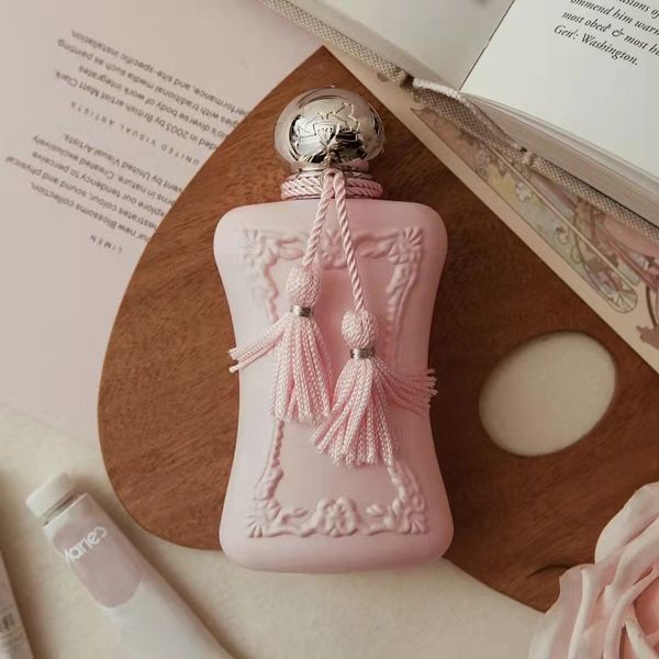 designer perfumes delina 75ml eau de parfum lady body spray original perfume de-marly royal essence fast ship
designer perfumes delina 75ml eau de parfum lady body spray original perfume de-marly royal essence fast ship