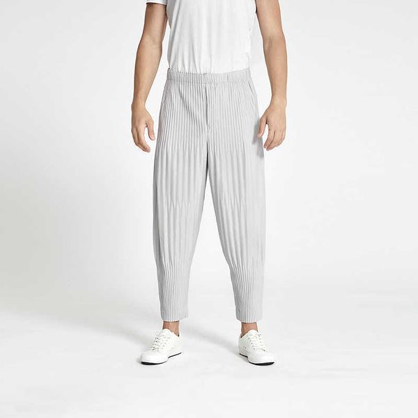men's pants summer men's harem pants elastic waist loose casual miyak pleated trousers with pocket solid fashion folds stretch pan, Black
men's pants summer men's harem pants elastic waist loose casual miyak pleated trousers with pocket solid fashion folds stretch pan, Black