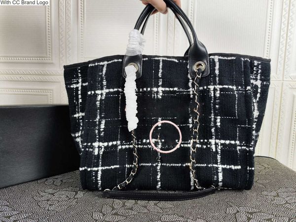 luxury cc cross body designer tote woman and lady handbag bag date quality leather women purse messenger shoulder body handbags
luxury cc cross body designer tote woman and lady handbag bag date quality leather women purse messenger shoulder body handbags