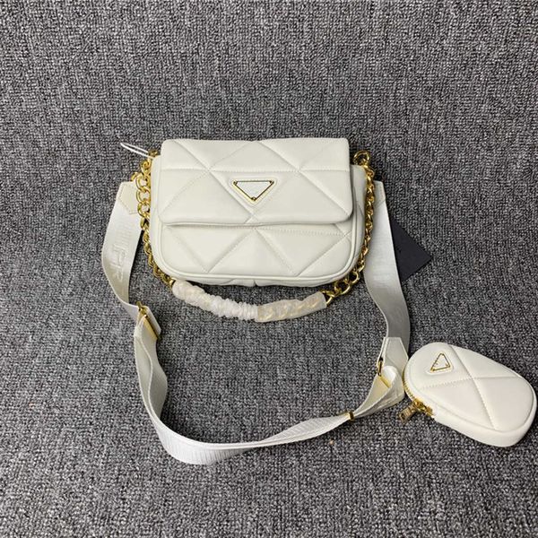 wholesale market 2023 luxury new three in one messenger women's chain portable underarm vagrant postman shoulder baghigh quality
wholesale market 2023 luxury new three in one messenger women's chain portable underarm vagrant postman shoulder baghigh quality