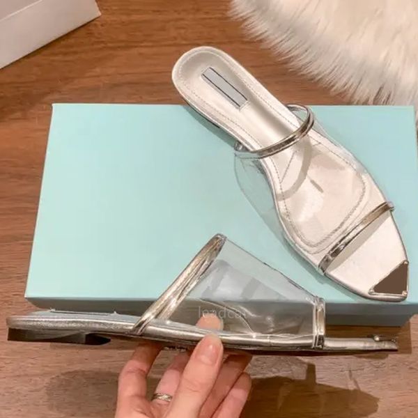 with box luxury slippers shoes logo-print plexiglas flat slides silver black blue pink women flat base sandals
with box luxury slippers shoes logo-print plexiglas flat slides silver black blue pink women flat base sandals