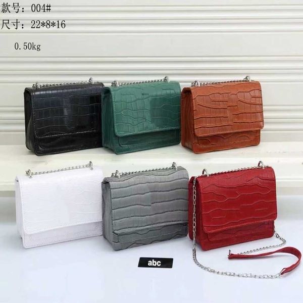 luxury handbag crocodile pattern inner patch pocket style single horizontal red lock buckle small square baghigh
luxury handbag crocodile pattern inner patch pocket style single horizontal red lock buckle small square baghigh