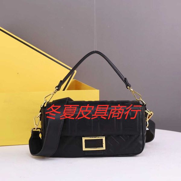 70% 2023 luxury early spring new french club flap cross body handbag cowhide embossed chain luxury baghigh quality
70% 2023 luxury early spring new french club flap cross body handbag cowhide embossed chain luxury baghigh quality
