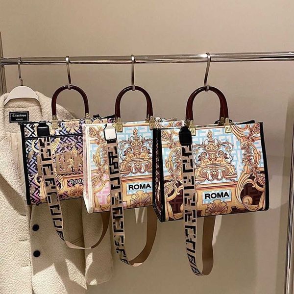 new fashion bag wholesale market hand single messenger large shopping leisure color paintinghigh
new fashion bag wholesale market hand single messenger large shopping leisure color paintinghigh