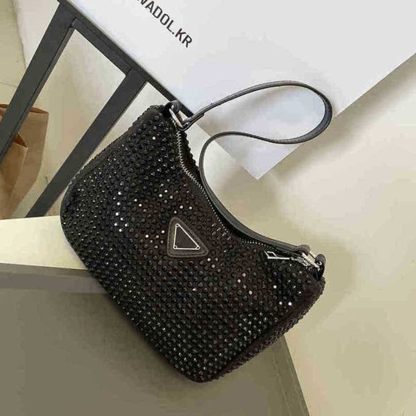 women's high-end handbag this year's popular bright diamond summer hand net red one armpit small squarehigh
women's high-end handbag this year's popular bright diamond summer hand net red one armpit small squarehigh