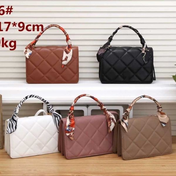 2023 new shoulder bag new fragrant single shoulder messenger small square movementhigh
2023 new shoulder bag new fragrant single shoulder messenger small square movementhigh