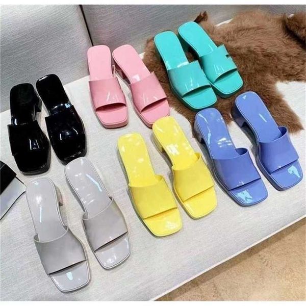 wholesale brand woman slipper designer lady sandals summer jelly slide high heel slippers luxury casual shoes womens leather alphabet beach, Black
wholesale brand woman slipper designer lady sandals summer jelly slide high heel slippers luxury casual shoes womens leather alphabet beach, Black