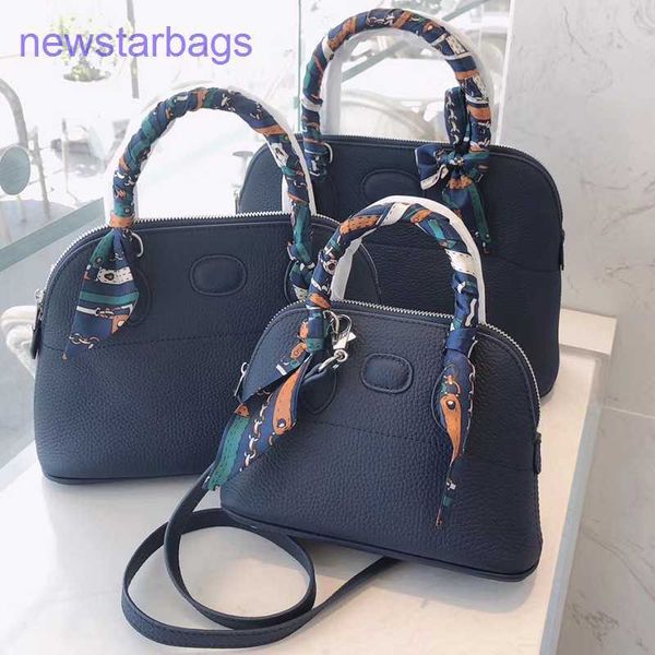 h designer bags for women 2023 new bowling bag head leather hand shell fashion one shoulder messenger killer have logo 
h designer bags for women 2023 new bowling bag head leather hand shell fashion one shoulder messenger killer have logo