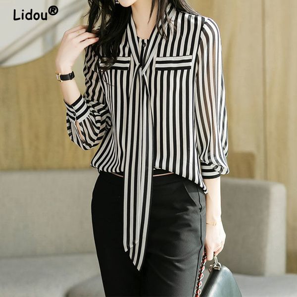 women's blouses shirts summer autumn elegant fashion office lady striped printing fashion woman blouses temperament long sleeve shirt t, White
women's blouses shirts summer autumn elegant fashion office lady striped printing fashion woman blouses temperament long sleeve shirt t, White