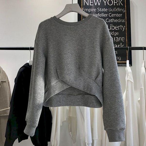 womens hoodies sweatshirts designer style cotton kink design pullovers women autumn trend korean short niche pullover fashion 230224, Black
womens hoodies sweatshirts designer style cotton kink design pullovers women autumn trend korean short niche pullover fashion 230224, Black