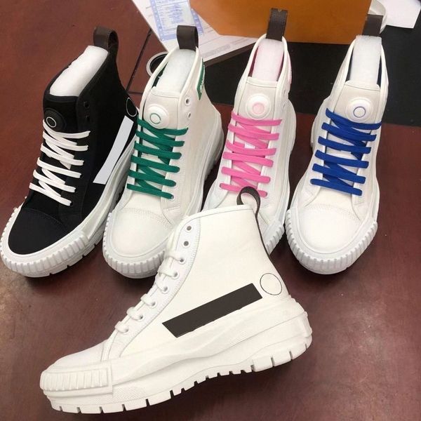 women designer boots tread slick boot men platform canvas sneaker casual shoes arrivals high triple black white royal blue pink red magnolia
women designer boots tread slick boot men platform canvas sneaker casual shoes arrivals high triple black white royal blue pink red magnolia