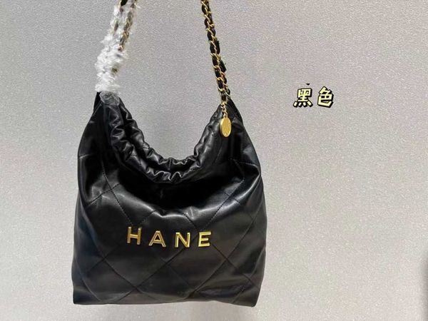 2023 new crossbody bags for female small chain bucket large capacity letter gold tote single shoulder messenger bag female shoulder handbag
2023 new crossbody bags for female small chain bucket large capacity letter gold tote single shoulder messenger bag female shoulder handbag