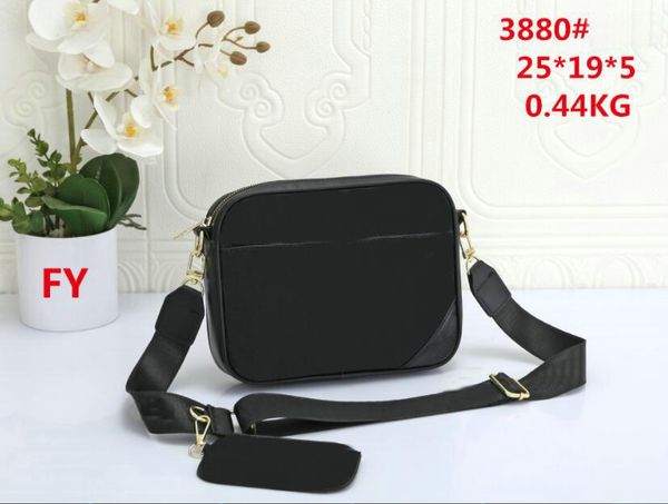 women 2pcs/set embossing shoulder bags fashion cowhide emboss coussin totes crossbody bags designer luxury handbags messenger bag clutchs la
women 2pcs/set embossing shoulder bags fashion cowhide emboss coussin totes crossbody bags designer luxury handbags messenger bag clutchs la