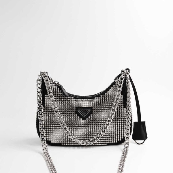 80% 2023 luxury hand new hobo armpit advanced feeling full one shoulder women's with diamond zipper tote baghigh quality
80% 2023 luxury hand new hobo armpit advanced feeling full one shoulder women's with diamond zipper tote baghigh quality