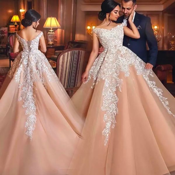 v-neck ivory bridal gowns white wedding dresses a line sleeveless court train tulle plus size custom lace up zipper applique
v-neck ivory bridal gowns white wedding dresses a line sleeveless court train tulle plus size custom lace up zipper applique